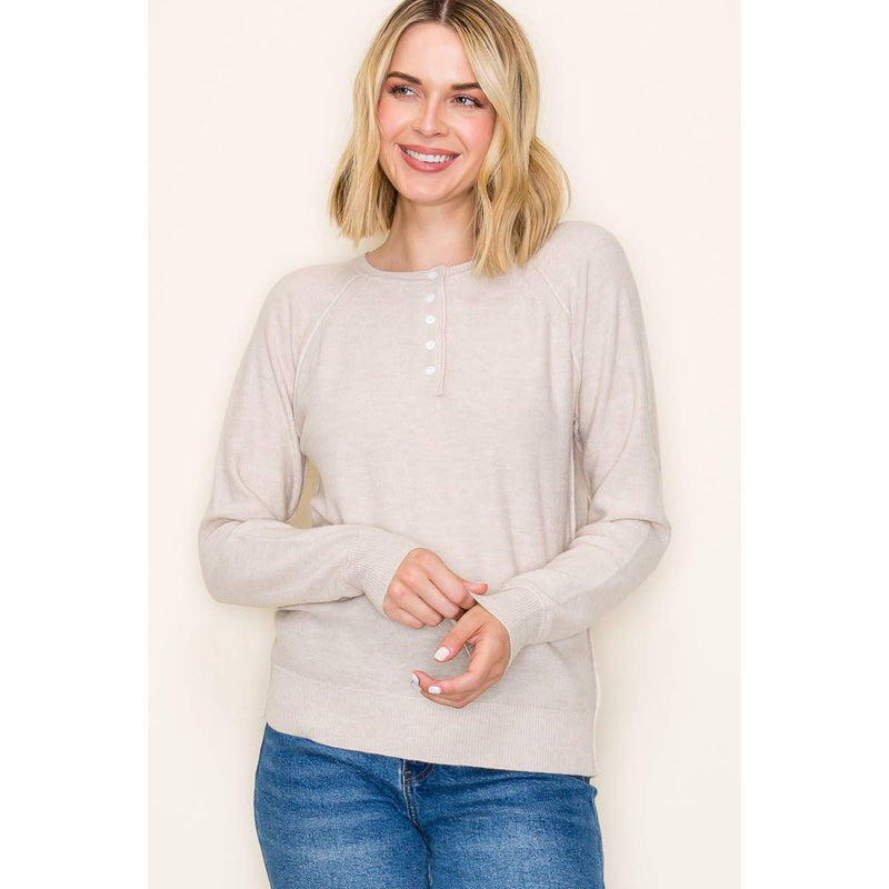 HENLEY BUTTON NECK PULLOVER SWEATER