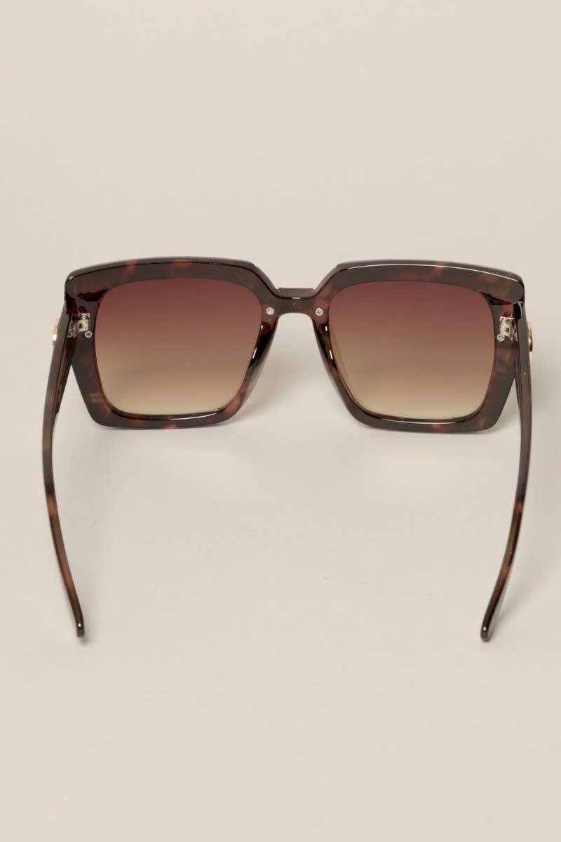 Tinted Lenses Square Sunglasses