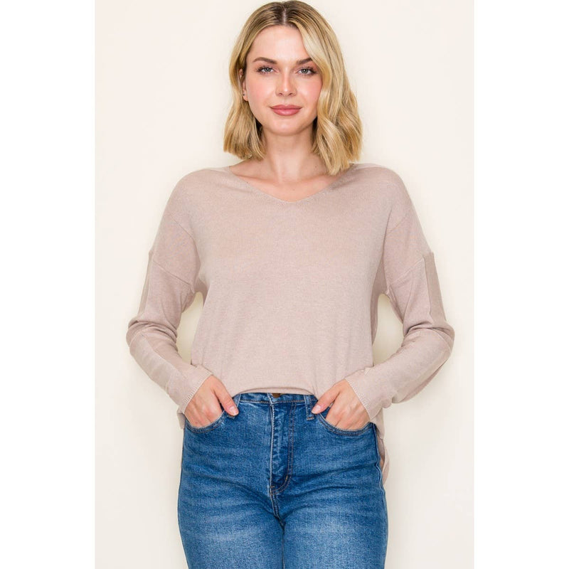 V NECK PULLOVER SWEATER