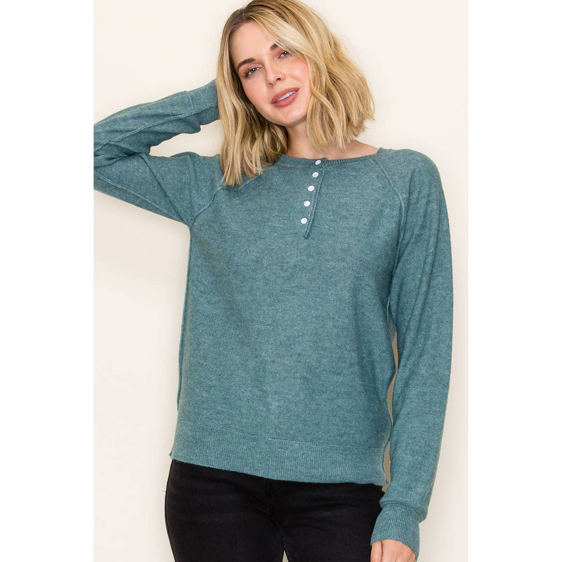 HENLEY BUTTON NECK PULLOVER SWEATER