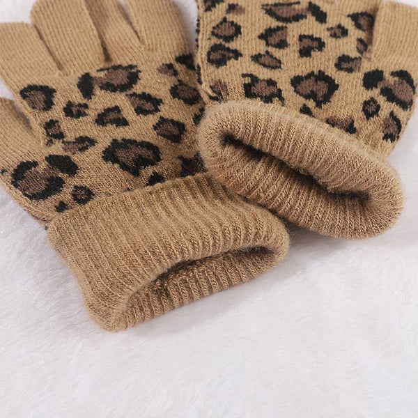 Leopard Knit Gloves