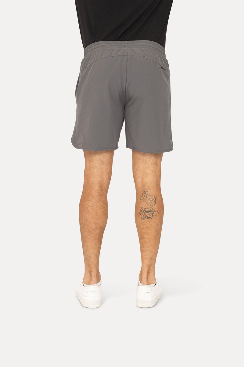 Men's Essential Active Shorts: Black