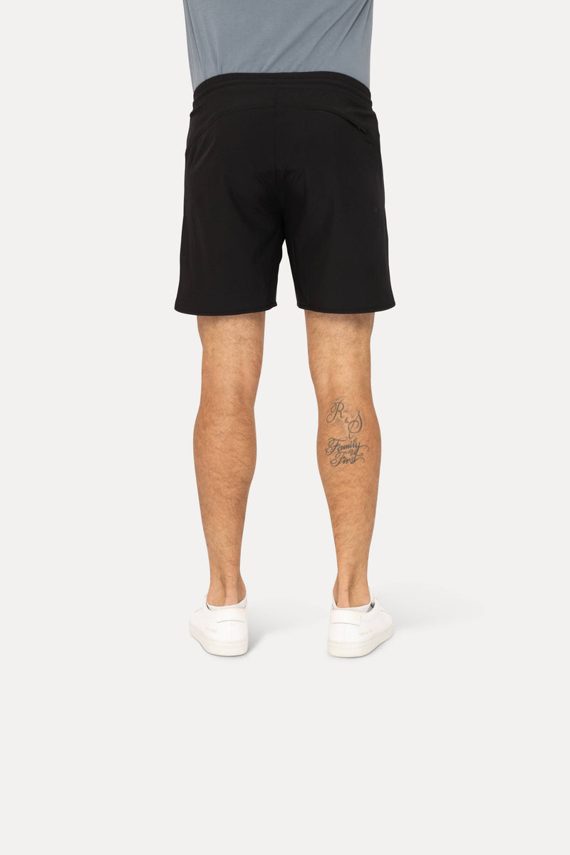 Men's Essential Active Shorts: Black