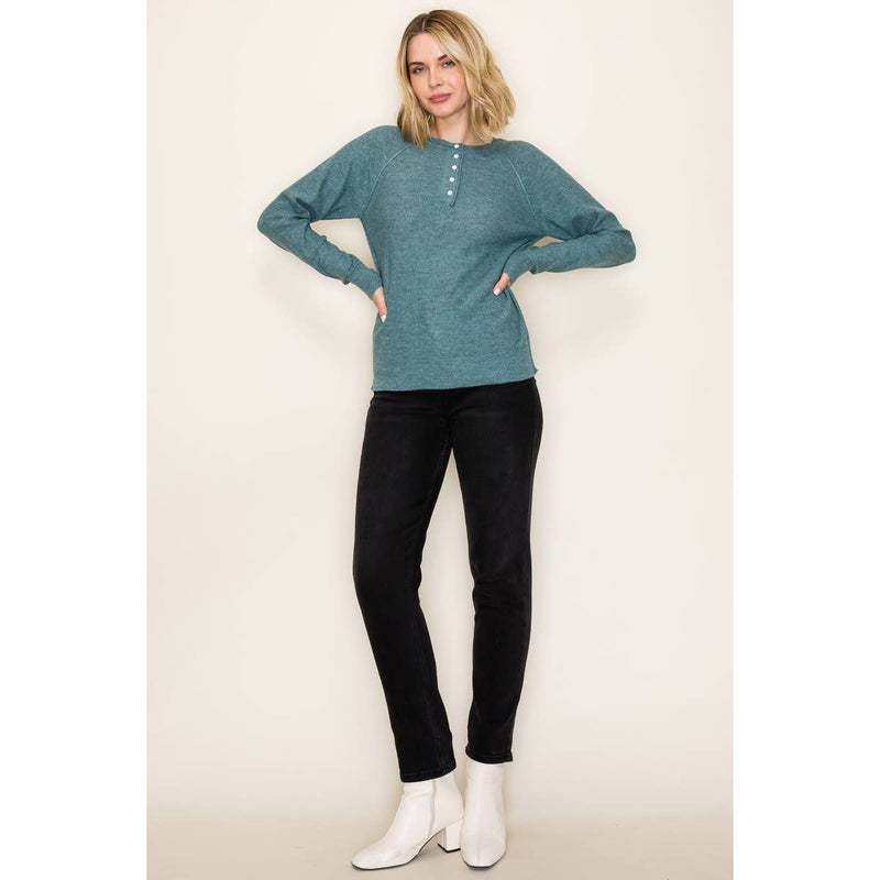 HENLEY BUTTON NECK PULLOVER SWEATER