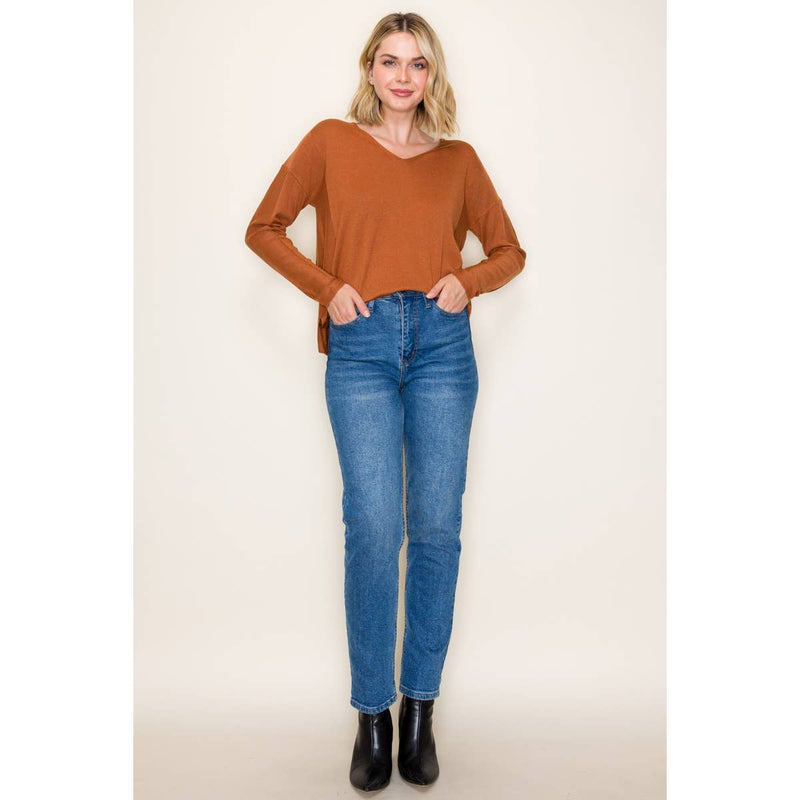 V NECK PULLOVER SWEATER