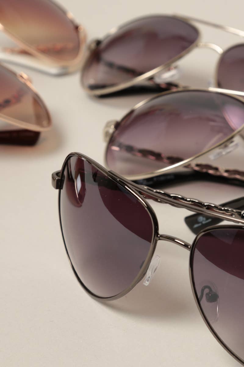 Women's Chain Detail Aviator Sunglasses