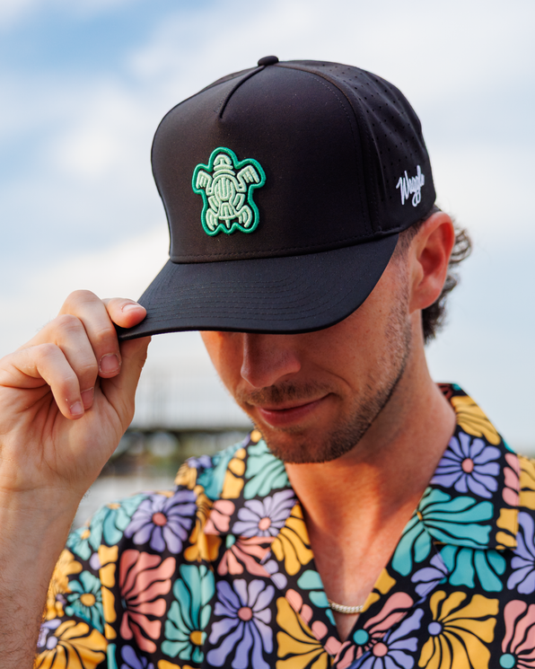 Tortuga Waggle Hat