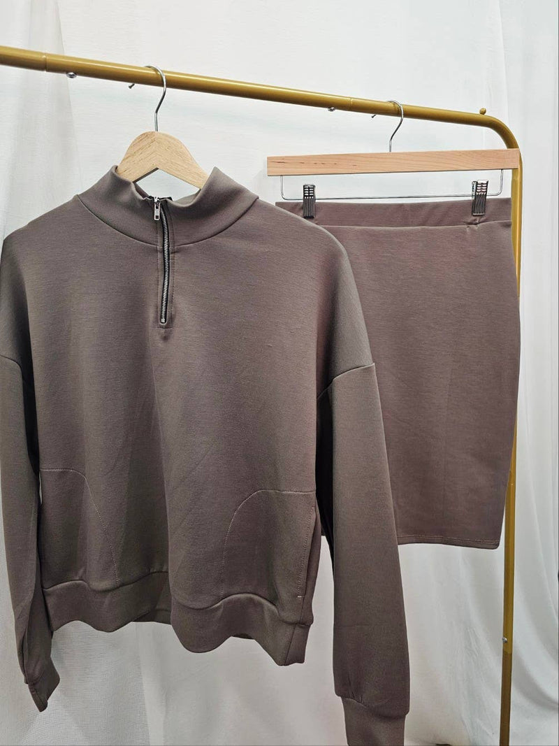 SOFT BRUSHED FLEECE QUARTER ZIP