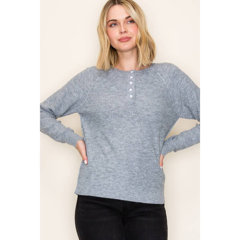 HENLEY BUTTON NECK PULLOVER SWEATER