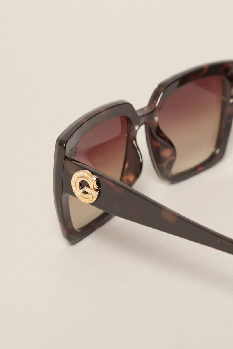 Tinted Lenses Square Sunglasses