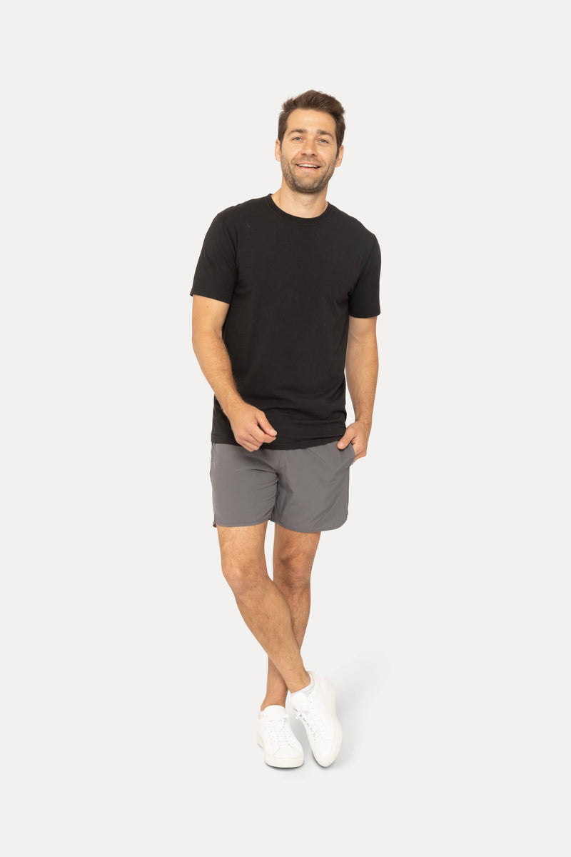 Men's Essential Active Shorts: Black