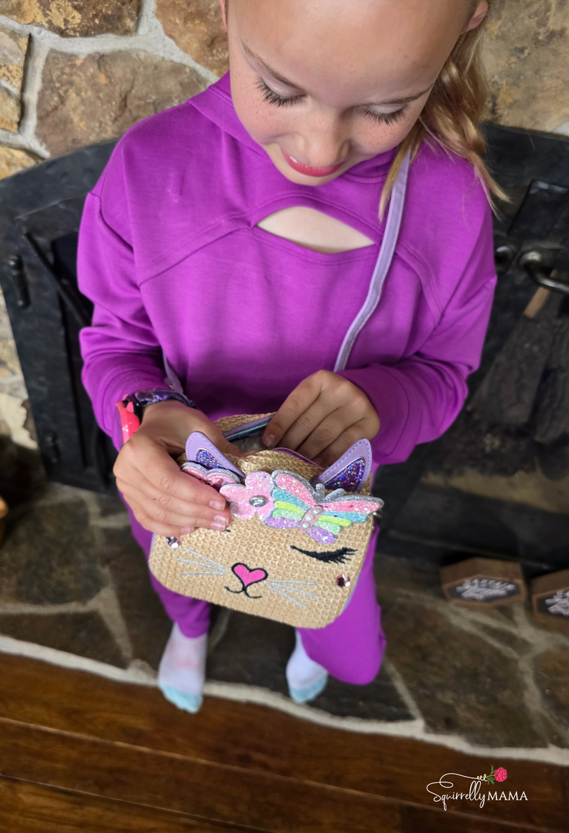 Kitty Cat Straw Crossbody Bag Purple