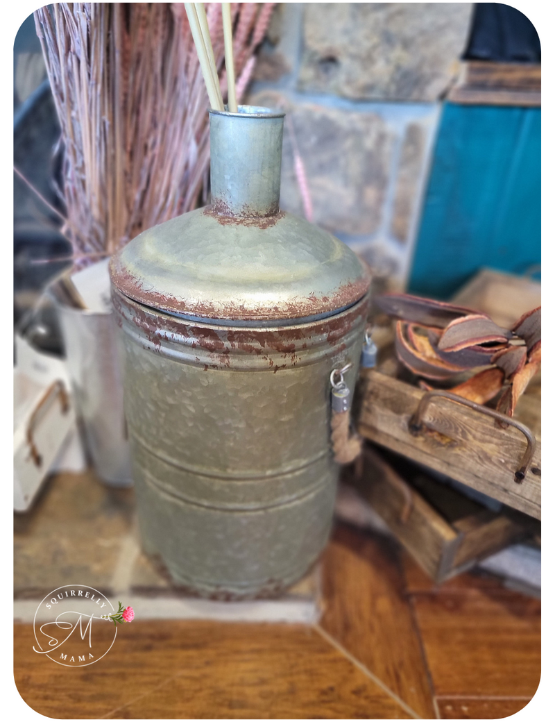 Rustic Metal Container 19.5